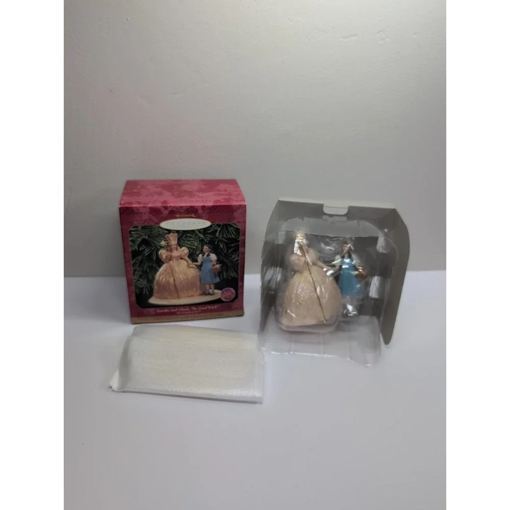 Hallmark Keepsake Ornament 1998 The Wizard Of Oz Dorothy & Glinda The Good Witch